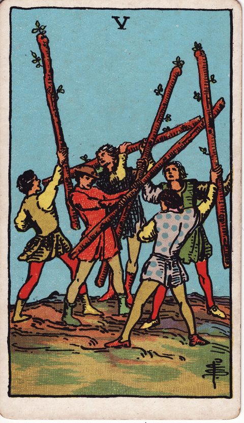 ワンドの5（Five of Wands）のカード画像。ライダー版タロット
